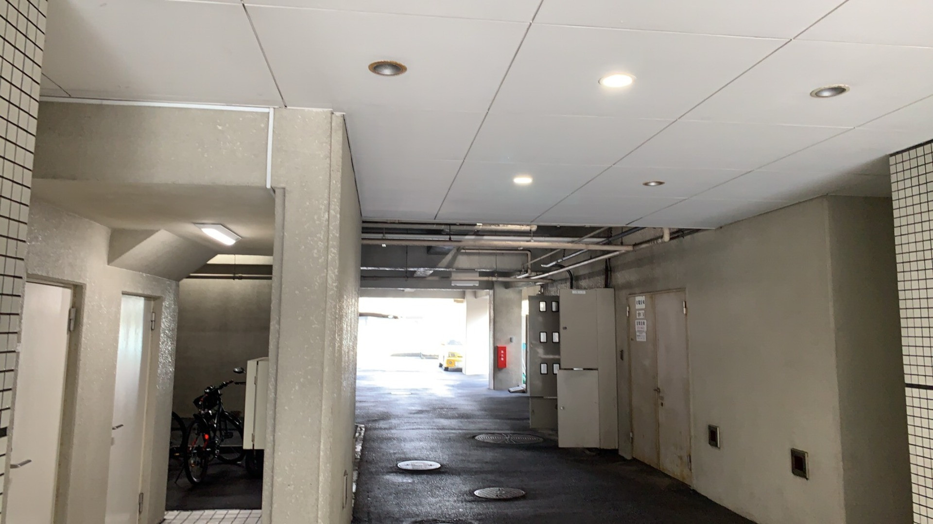 冬季　日が短いので　タイマー設定が必要です。　管理物件　定期清掃