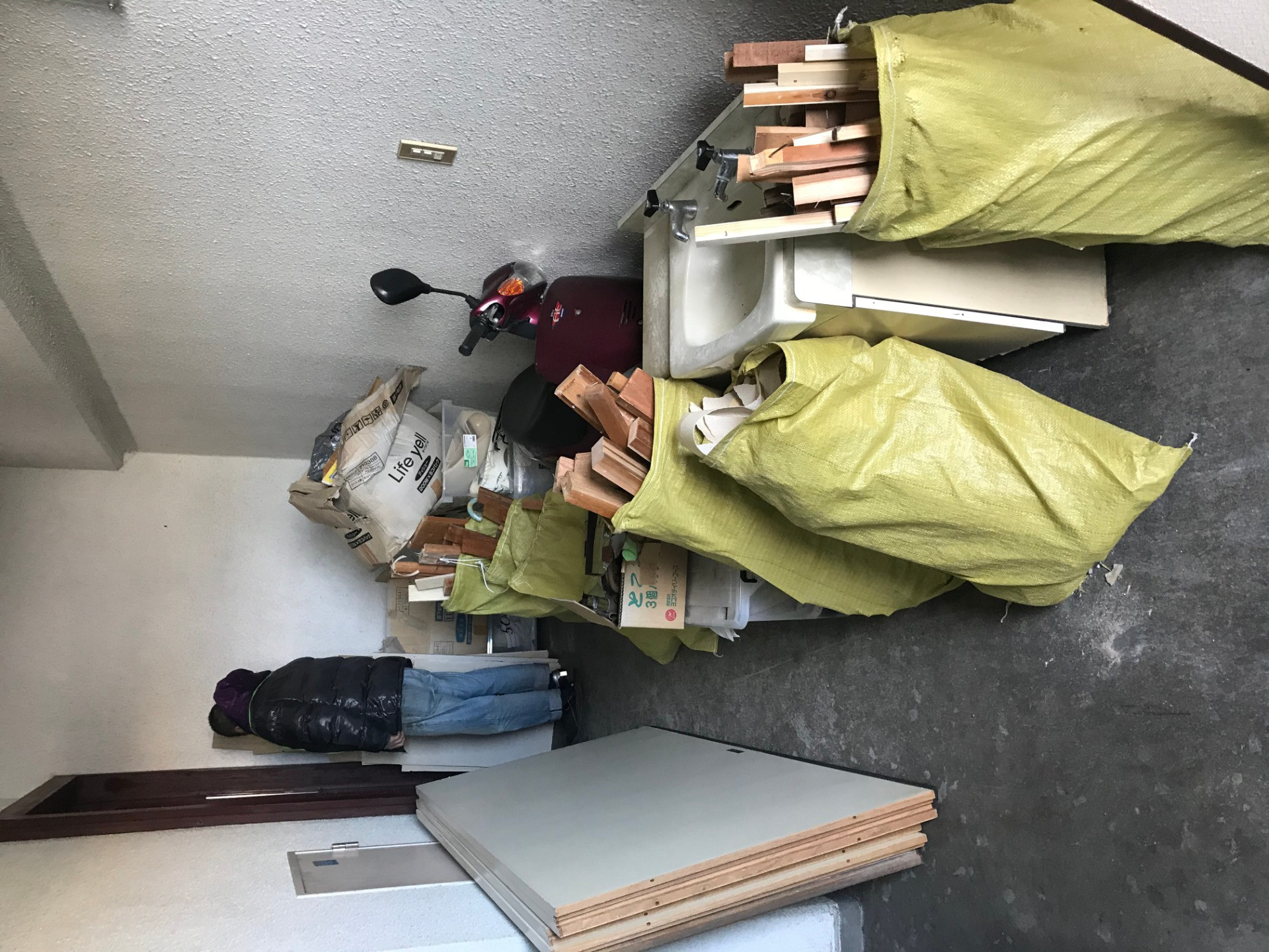 高崎市　夜逃げ　遺品整理　清掃