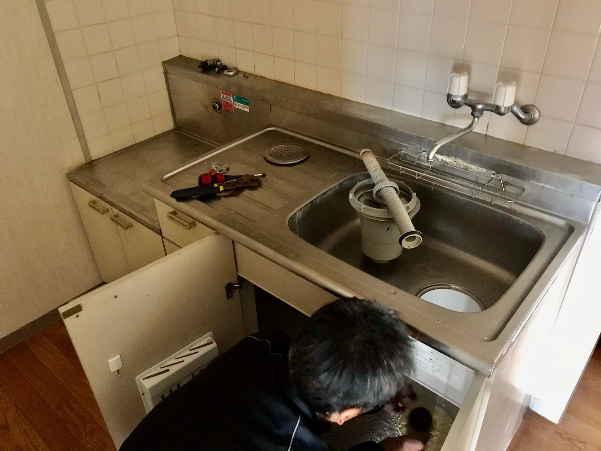 高崎　シンク除去工事　キッチン　台所