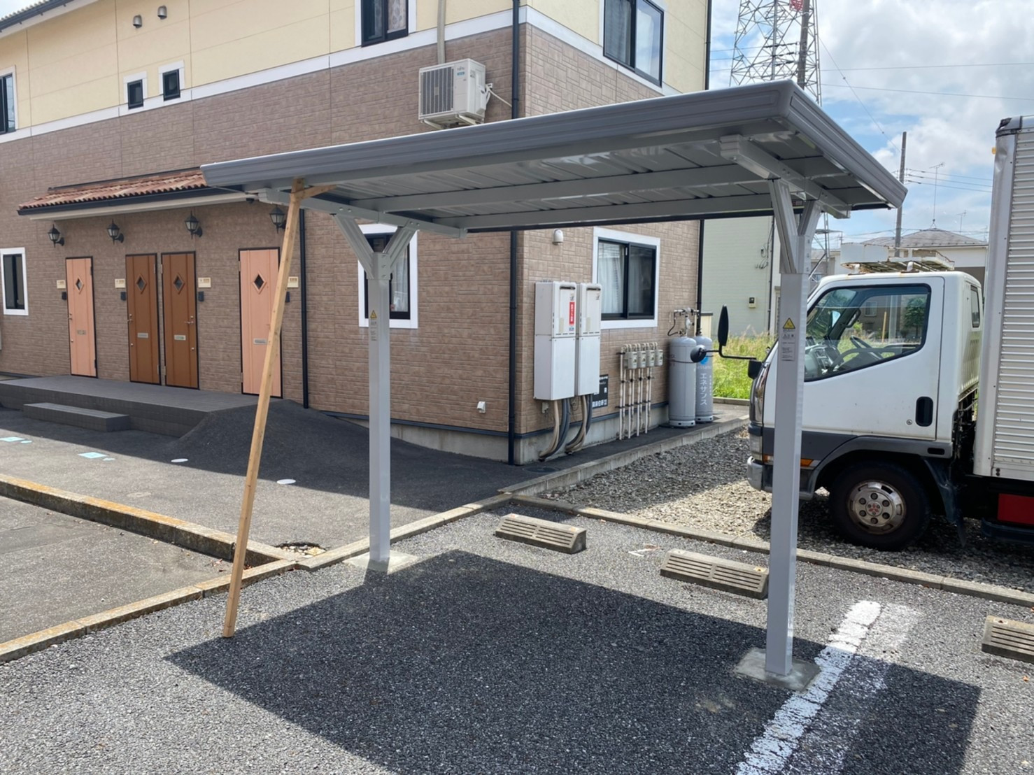 リフォーム　高崎　外観工事　駐車場　N様宅