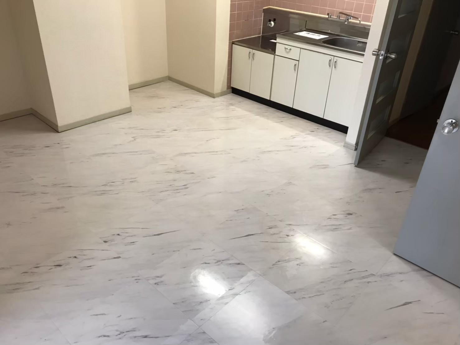 高崎　ハウスクリーニング　床　畳　引戸　張替え