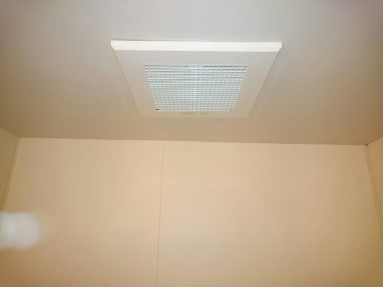 高崎　ハウスクリーニング　　リフォーム　換気扇交換