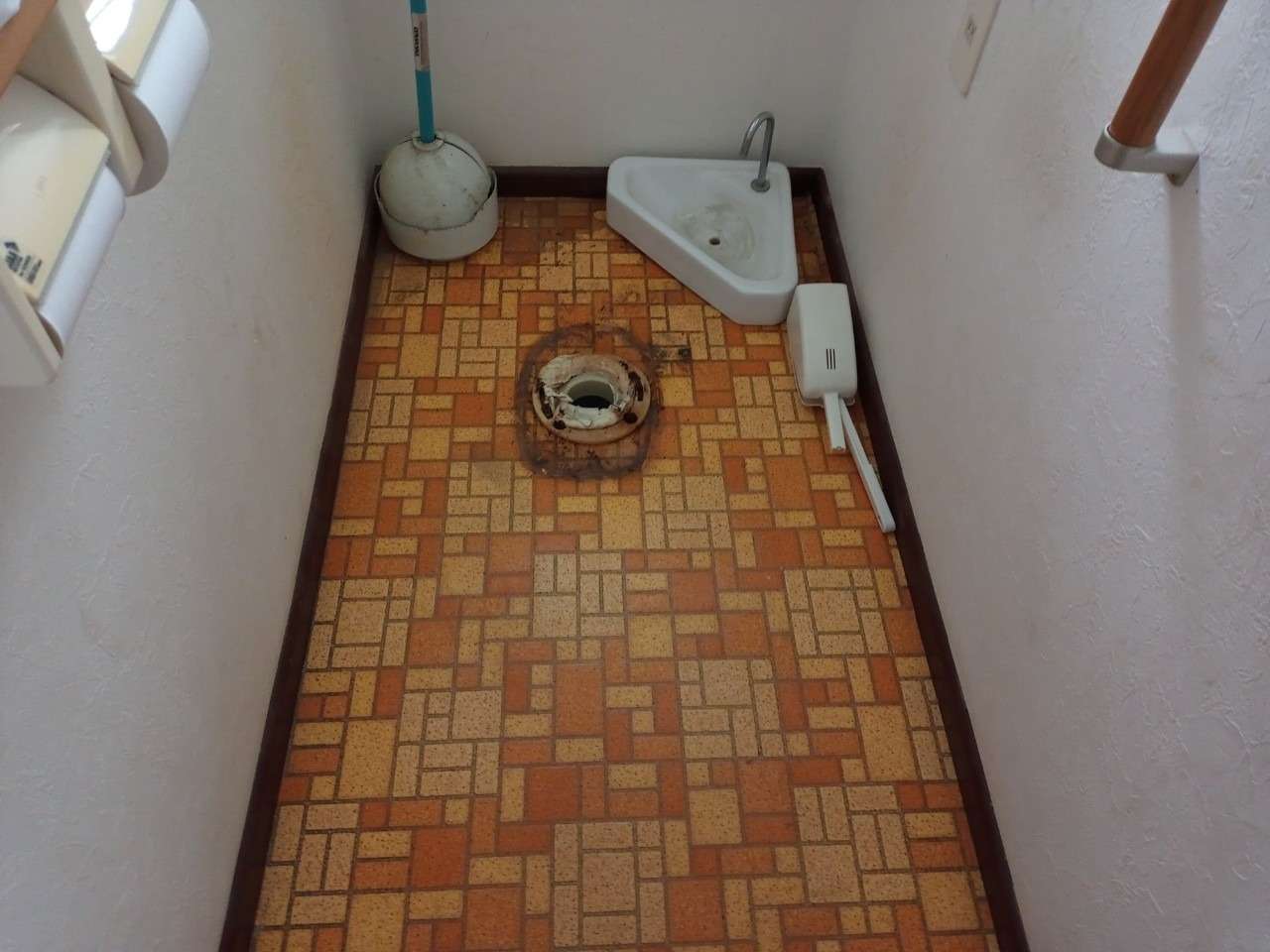 高崎　リフォーム　トイレ交換　CF張替